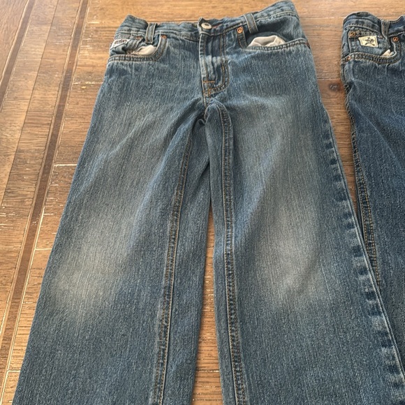 2 Pairs of Cinch size 8s Jeans - Picture 3 of 5